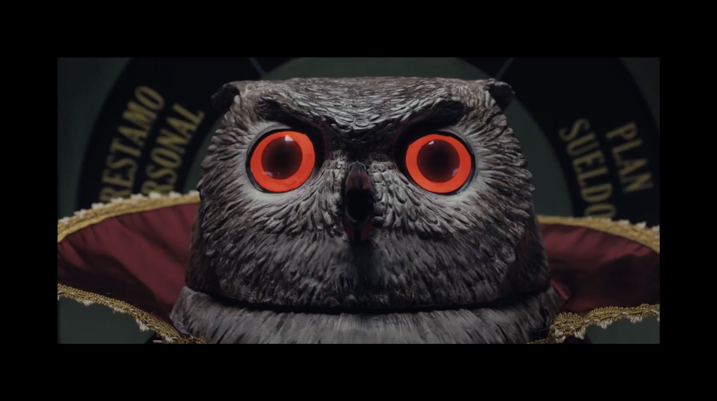 El búho de Banco Hipotecario